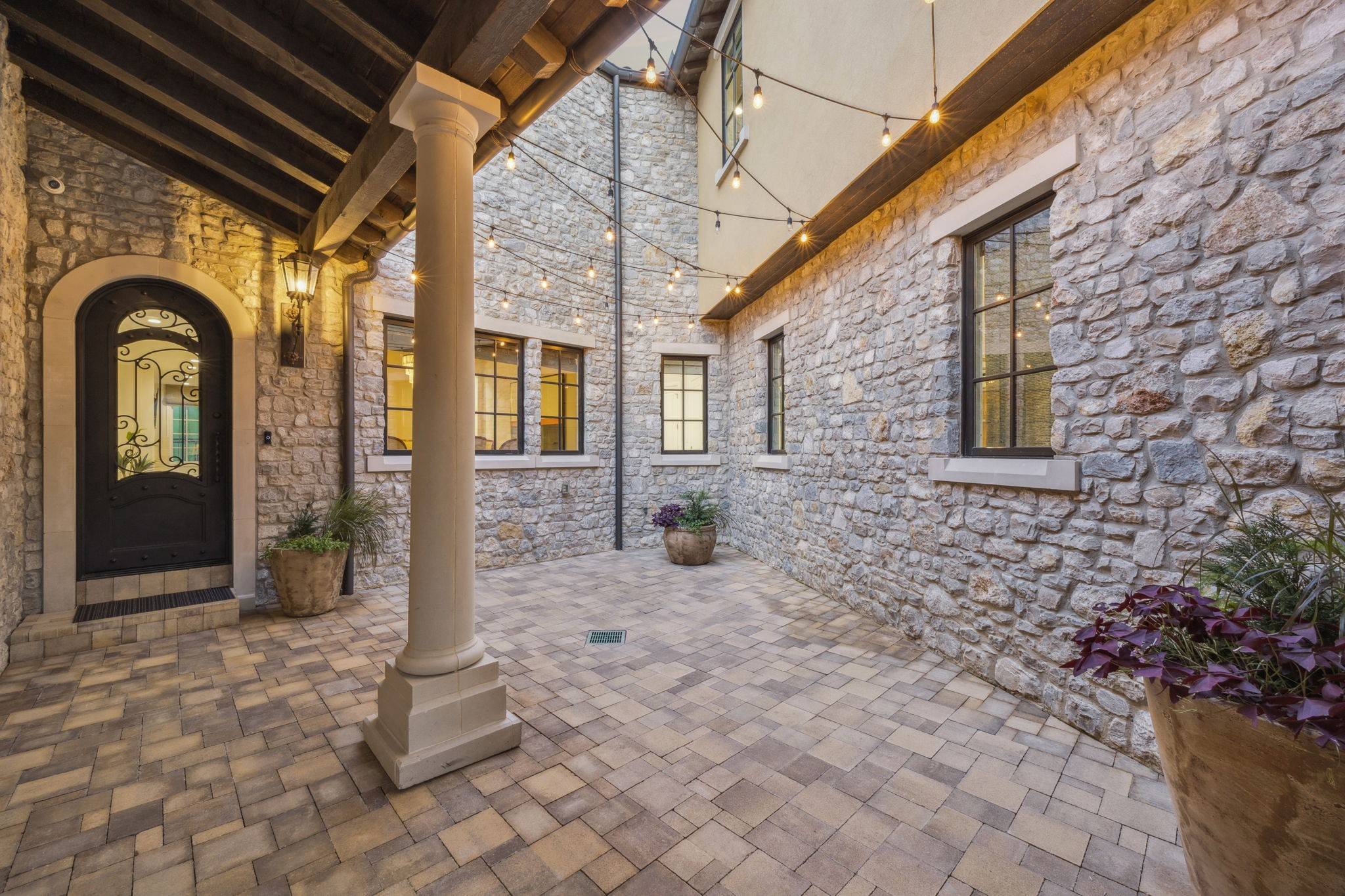 Westlake, TX 76262,24 Comillas DR