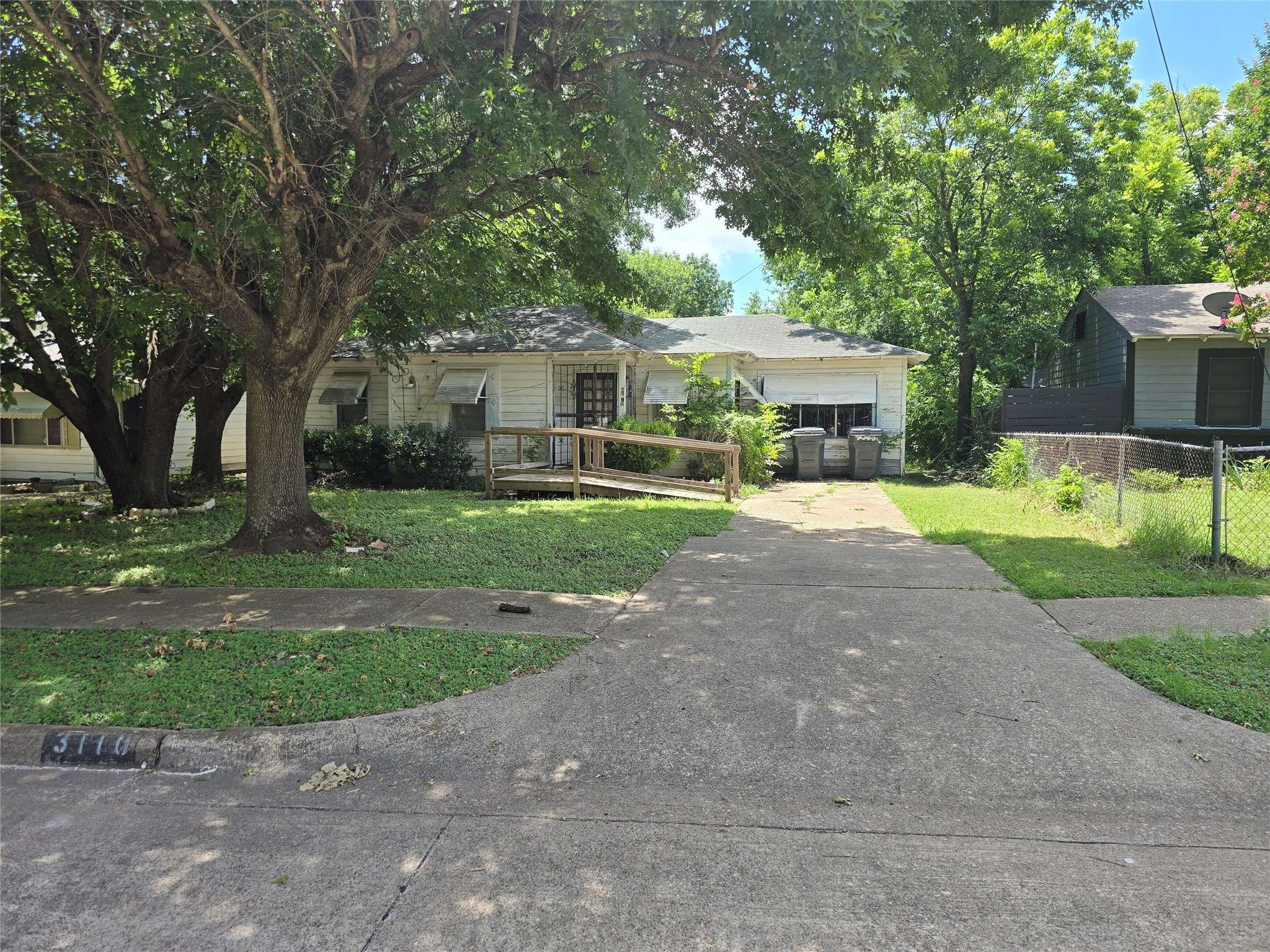 3110 Palo Alto DR, Dallas, TX 75241