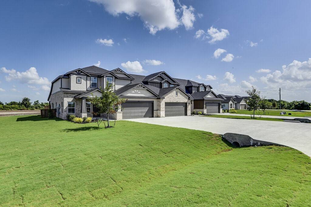 Midlothian, TX 76065,4023-4025-4027 Lecroy CT