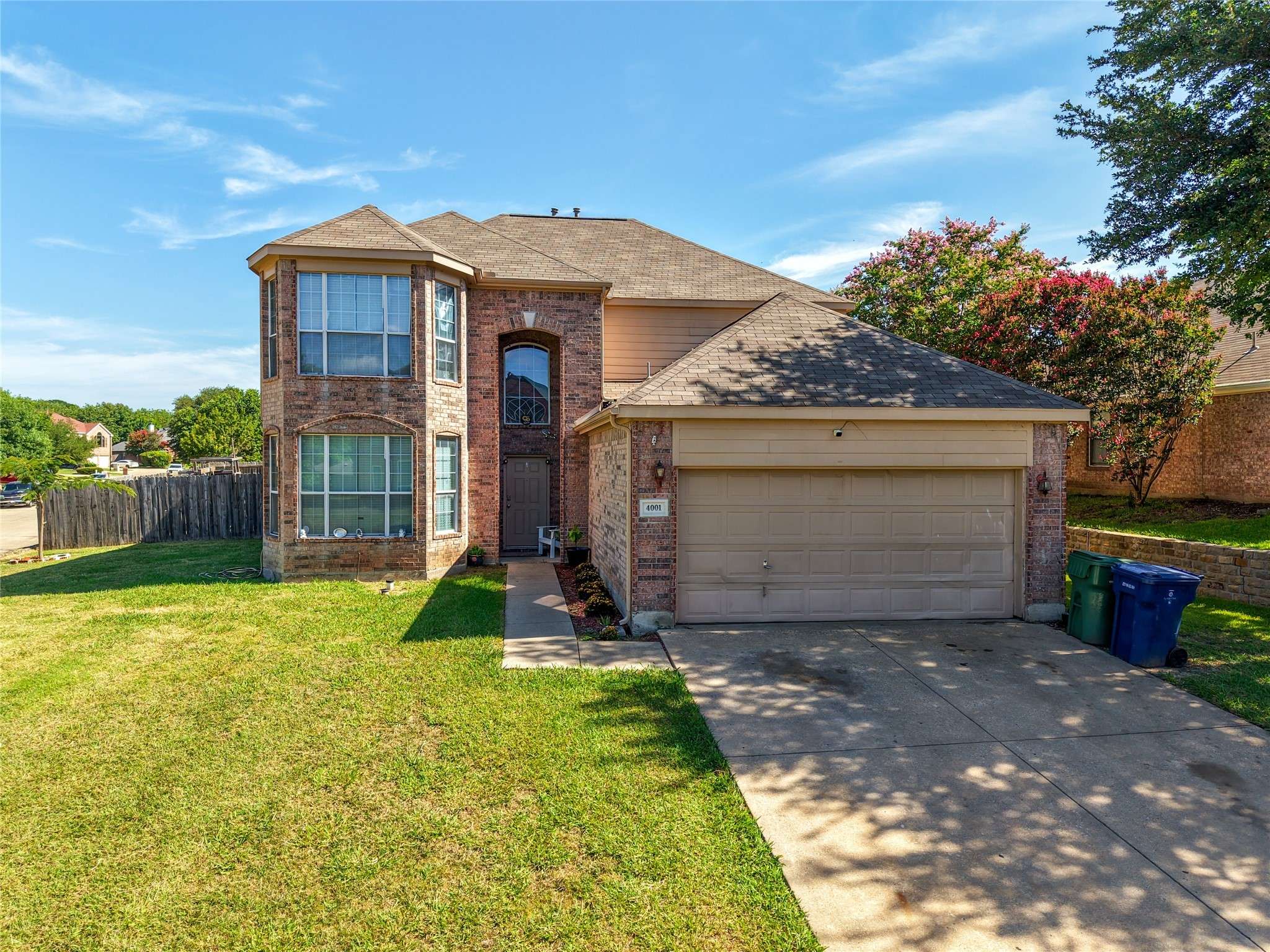 4001 Chinaberry DR, Garland, TX 75043