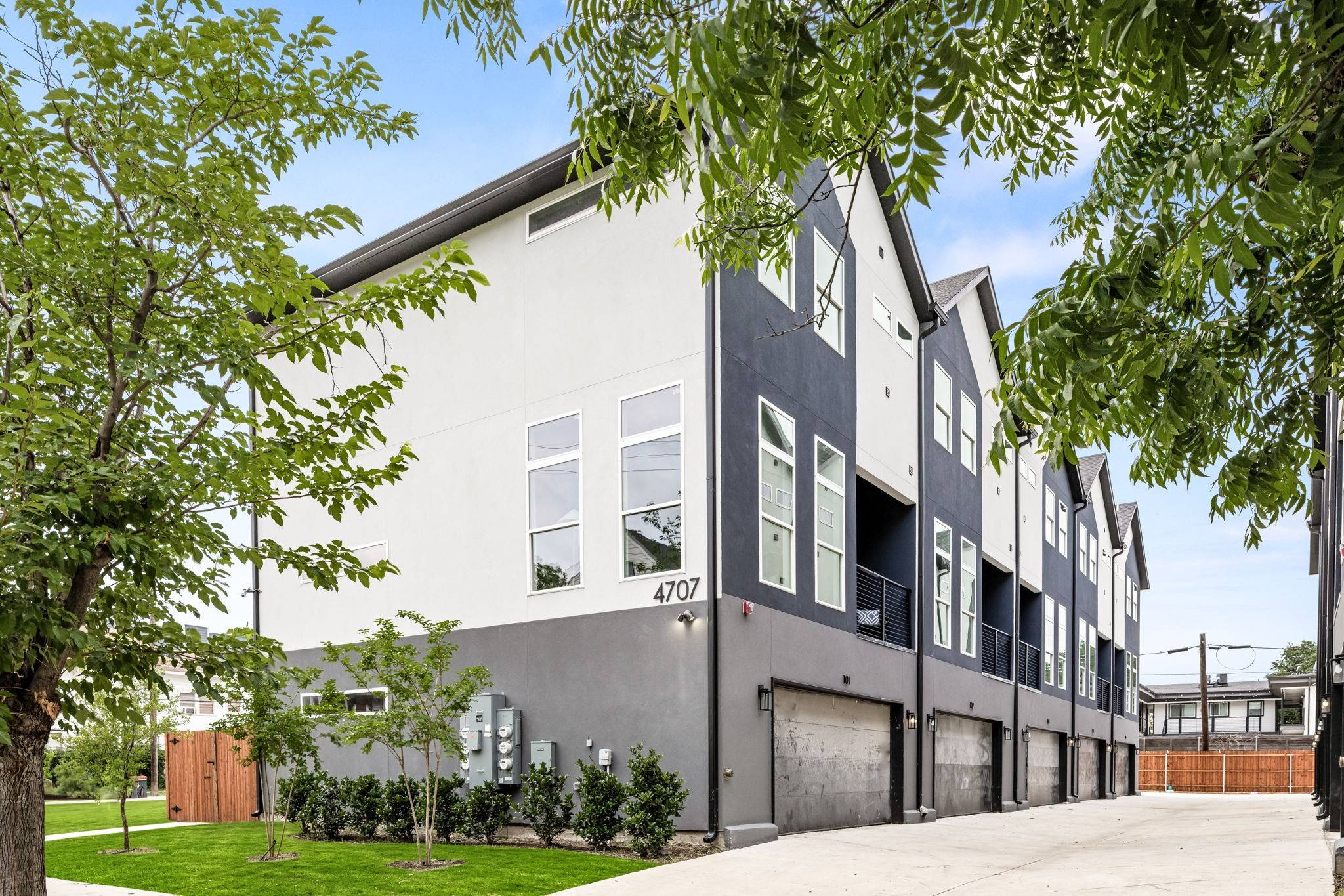 Dallas, TX 75204,4707 Virginia AVE #103