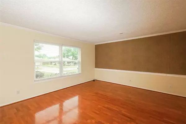 Richardson, TX 75080,816 Sherwood DR