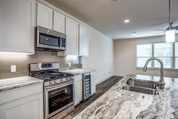 Dallas, TX 75219,4316 Hartford ST #10