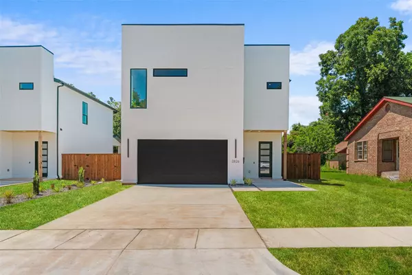 2826 Rochester ST, Dallas, TX 75215