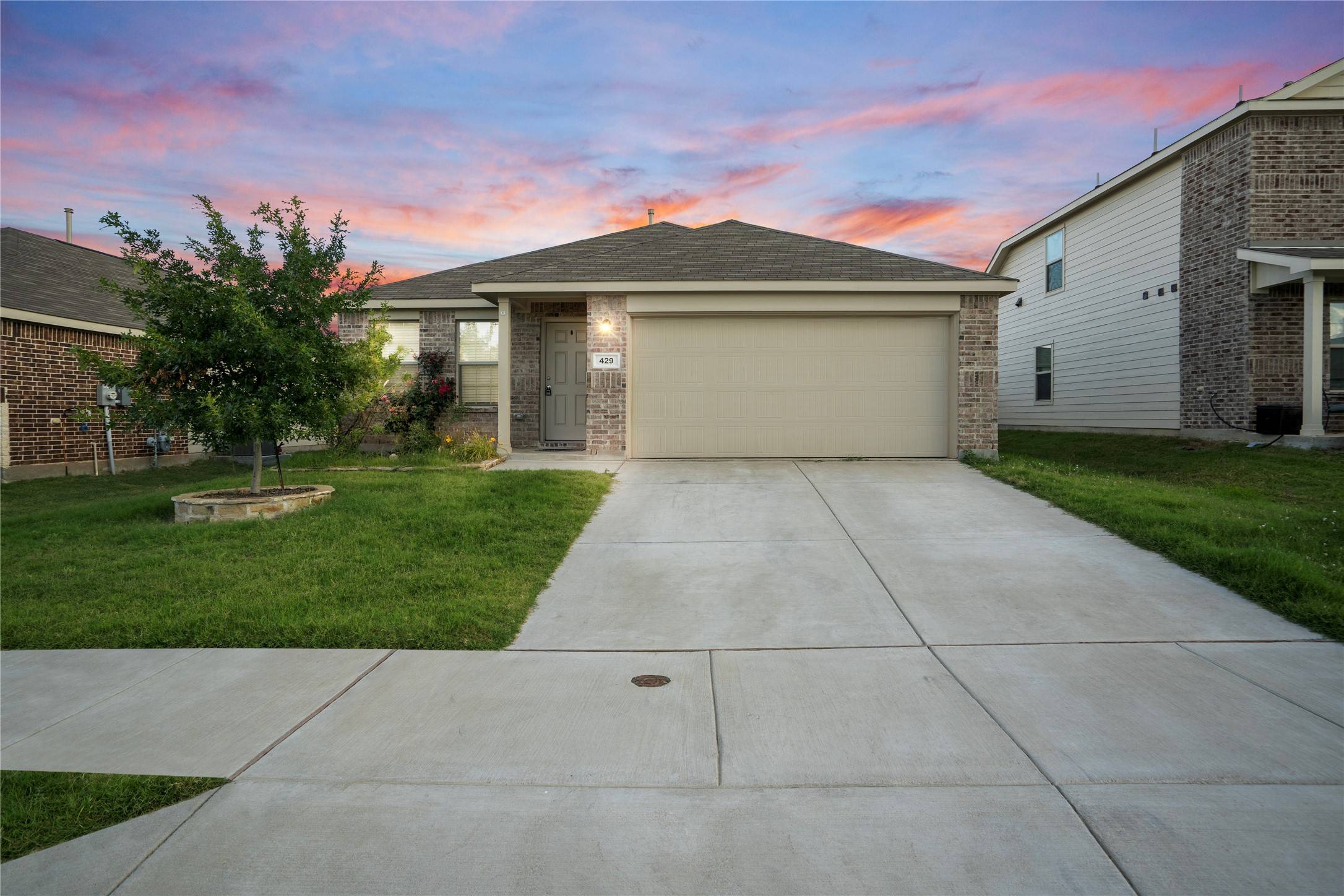 429 Frio Pass TRL, Fort Worth, TX 76052