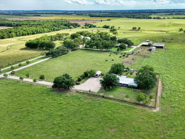 Lorena, TX 76655,15796 chapel RD