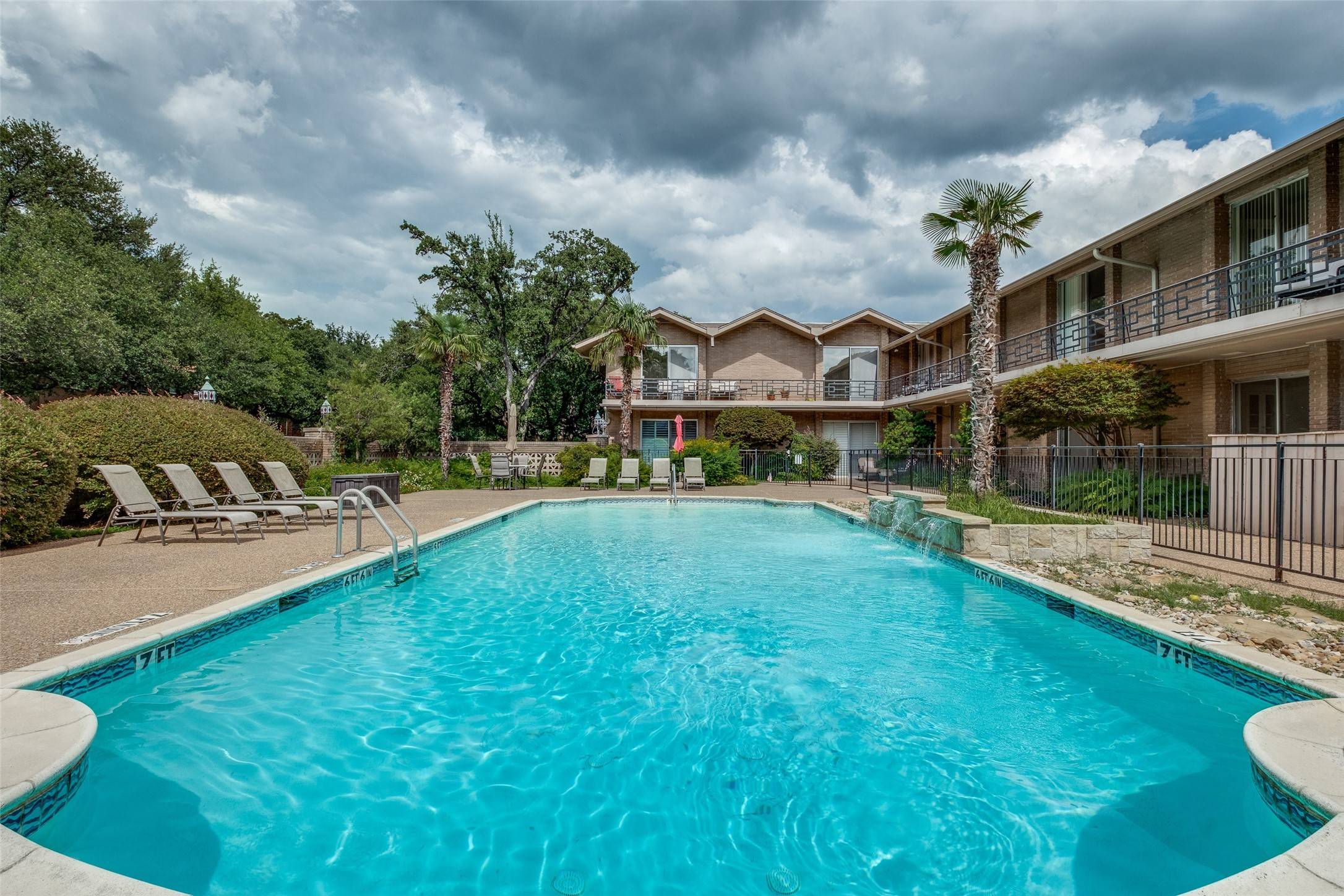 6320 Bandera AVE #A, Dallas, TX 75225