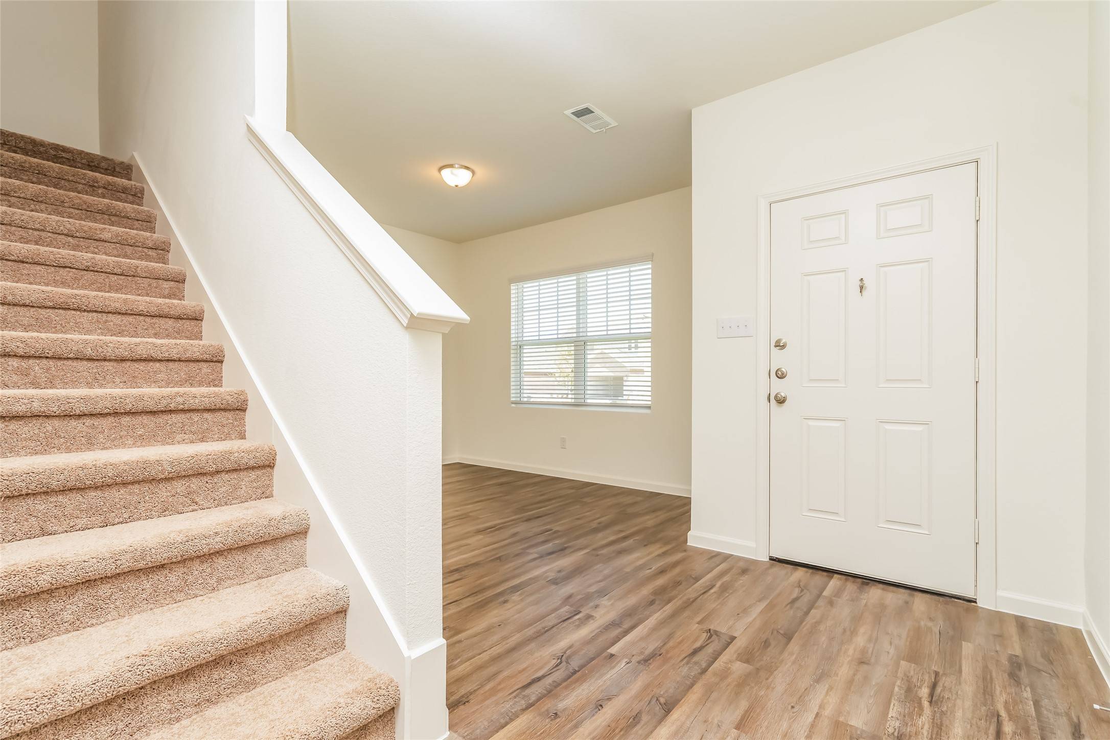 Crowley, TX 76036,453 Canoe WAY