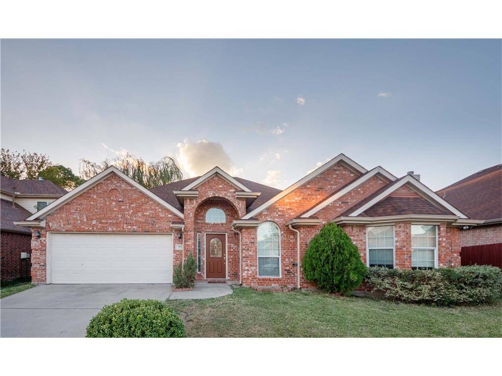 3615 Sadge LN, Irving, TX 75062