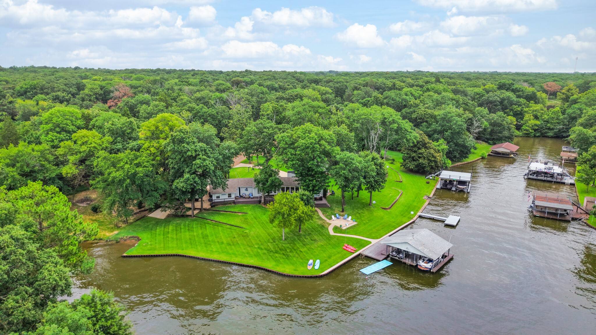 2113 Dogwood LOOP, Mabank, TX 75156