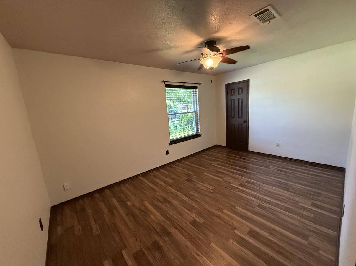 Bedford, TX 76022,1348 Fieldstone DR