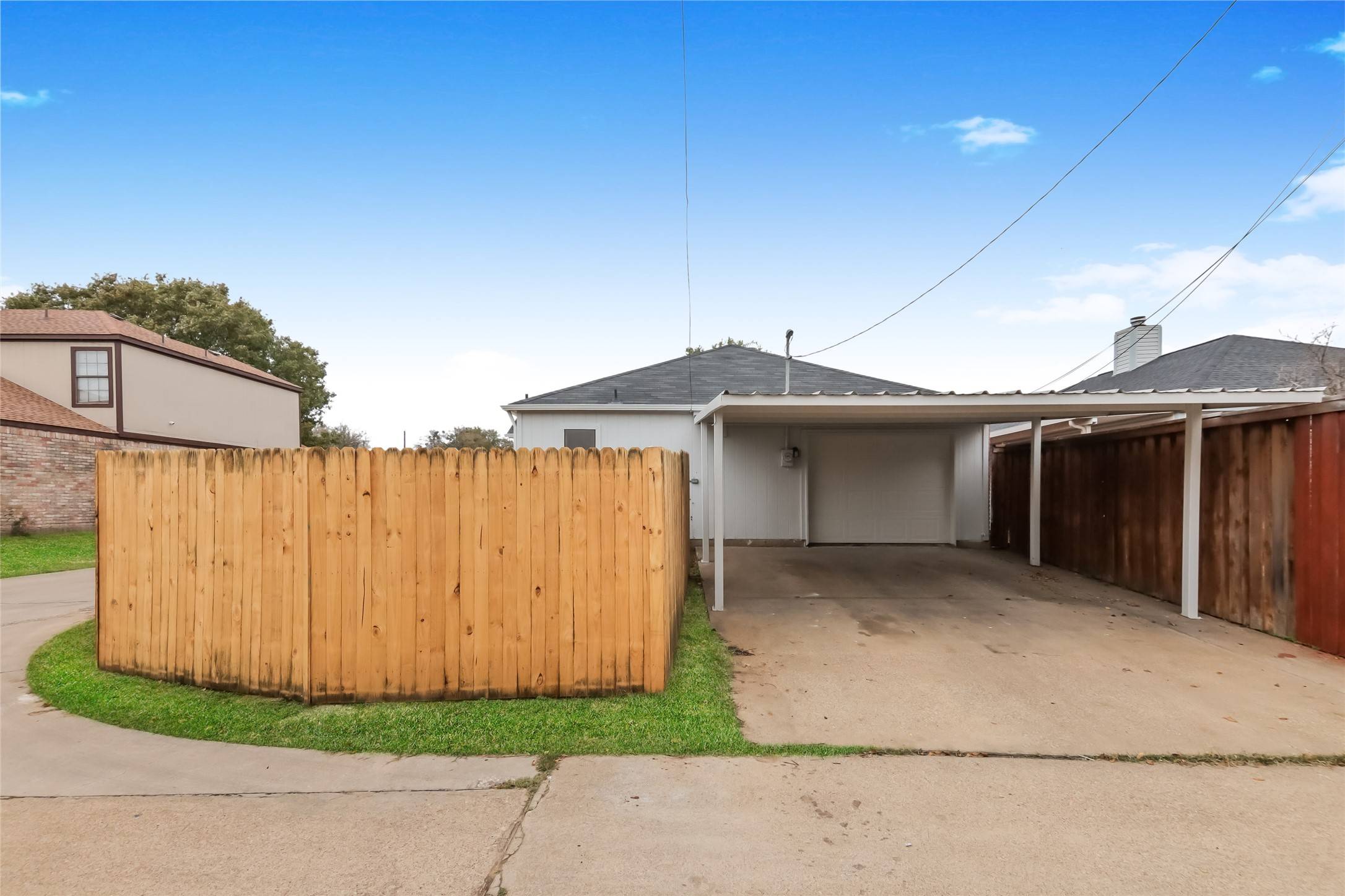 Irving, TX 75060,2400 Markland ST