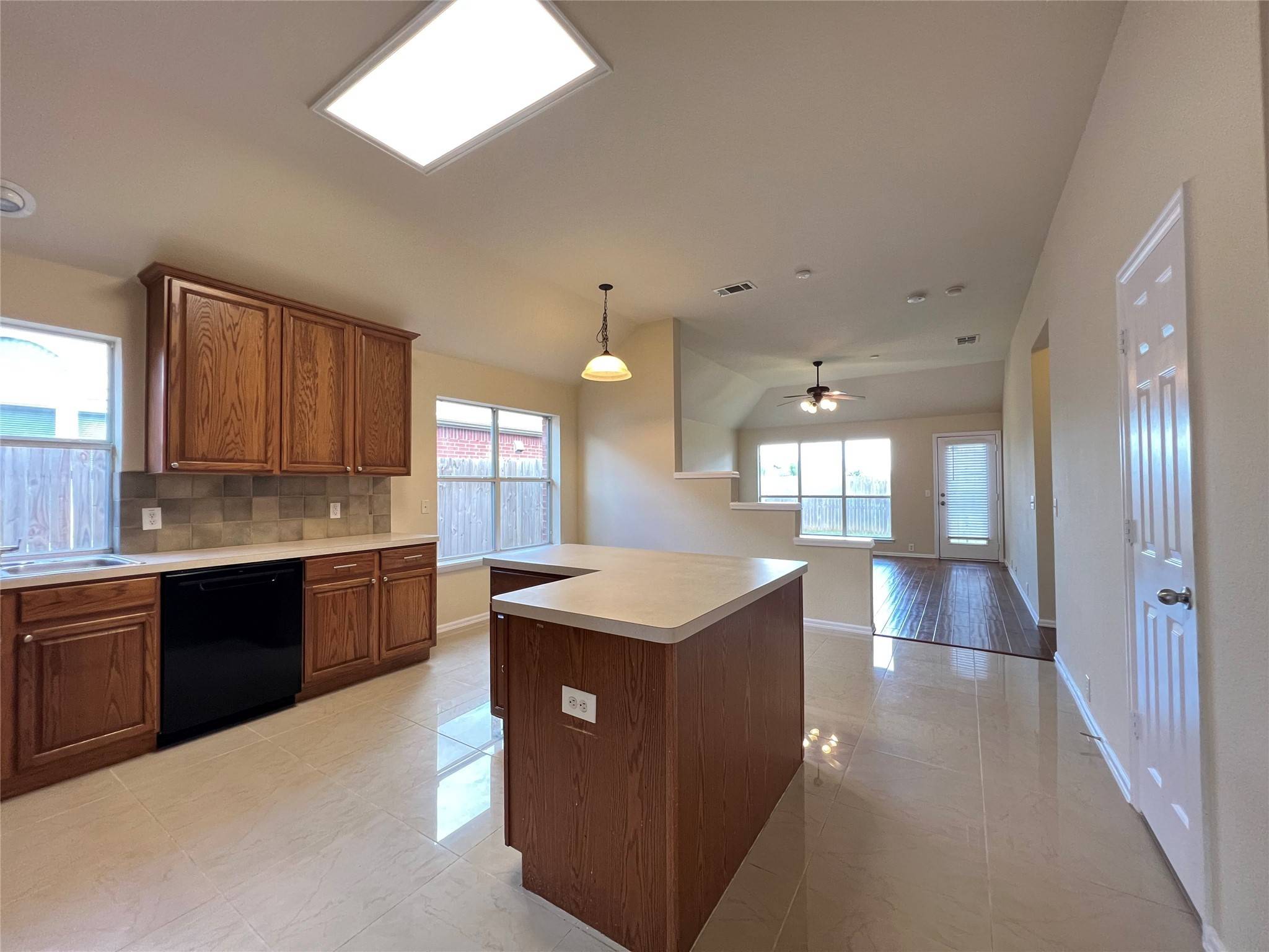 Fort Worth, TX 76040,13356 Vista Glen LN