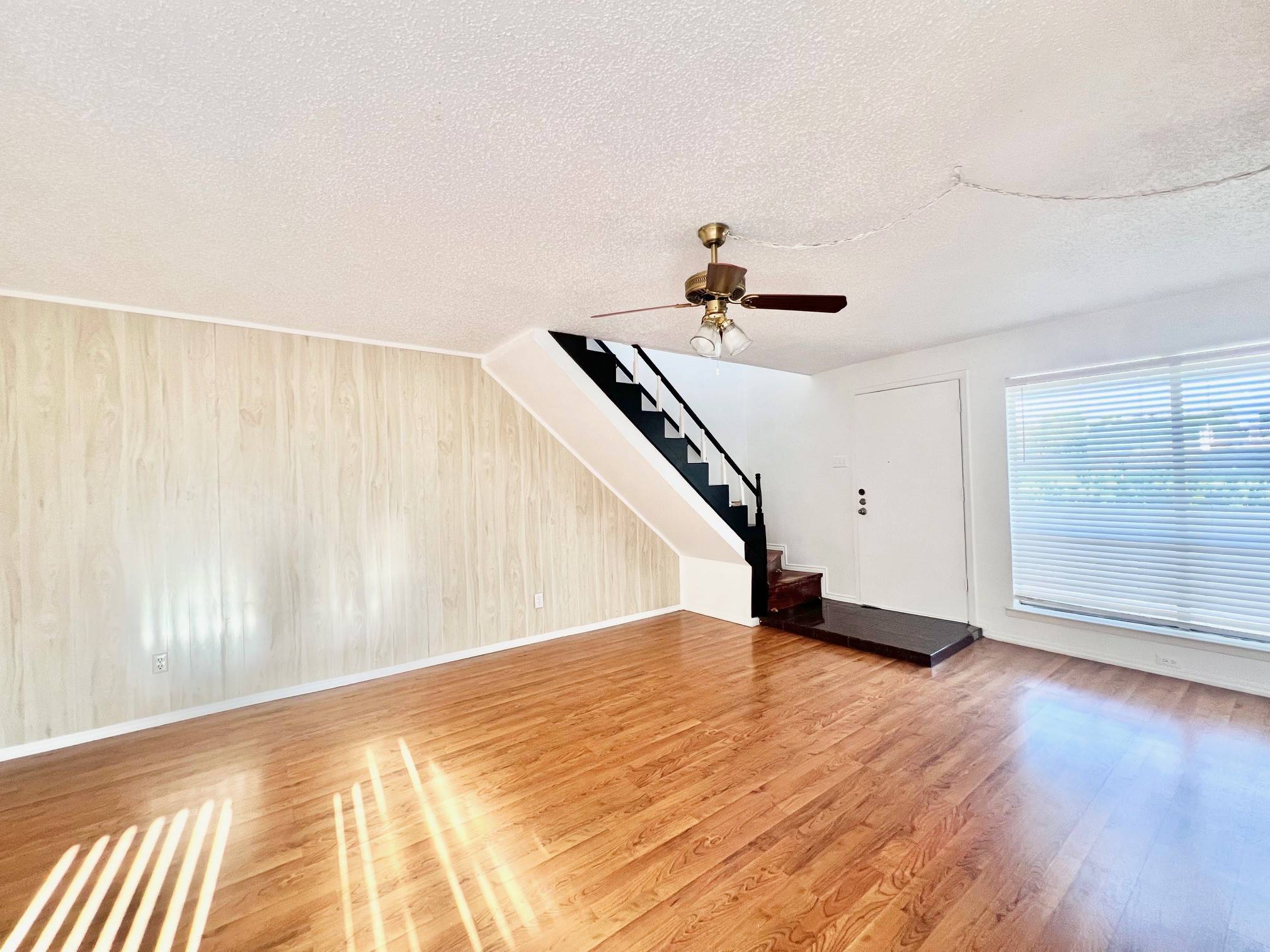 Carrollton, TX 75006,2639 Via Catalina