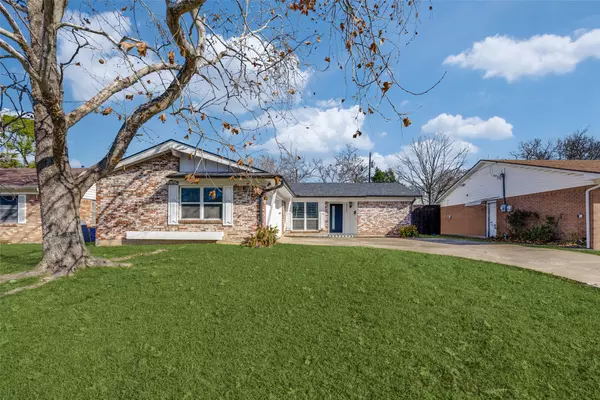 2321 N Ricketts ST, Sherman, TX 75092