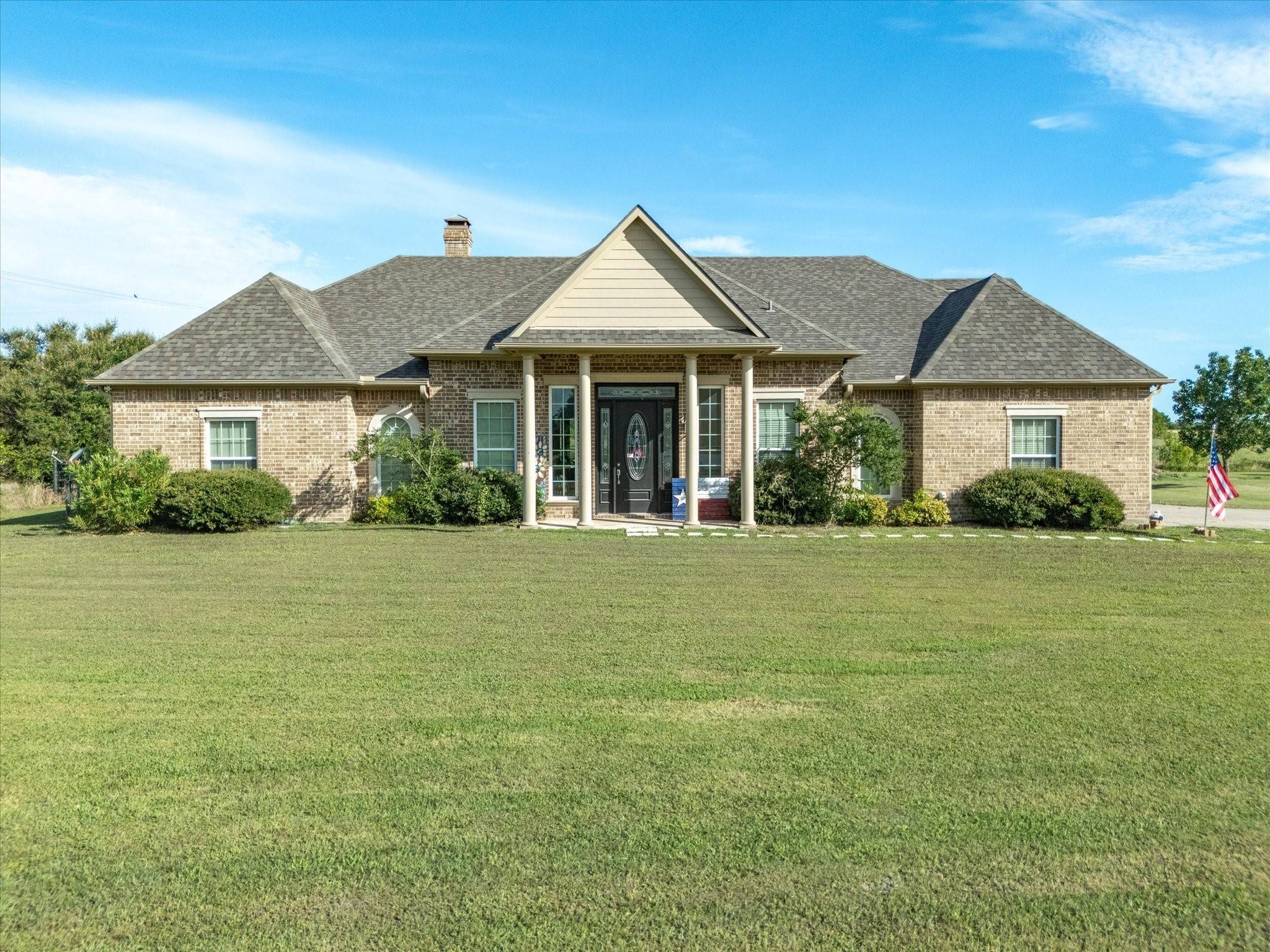 Kaufman, TX 75142,8926 County Road 156