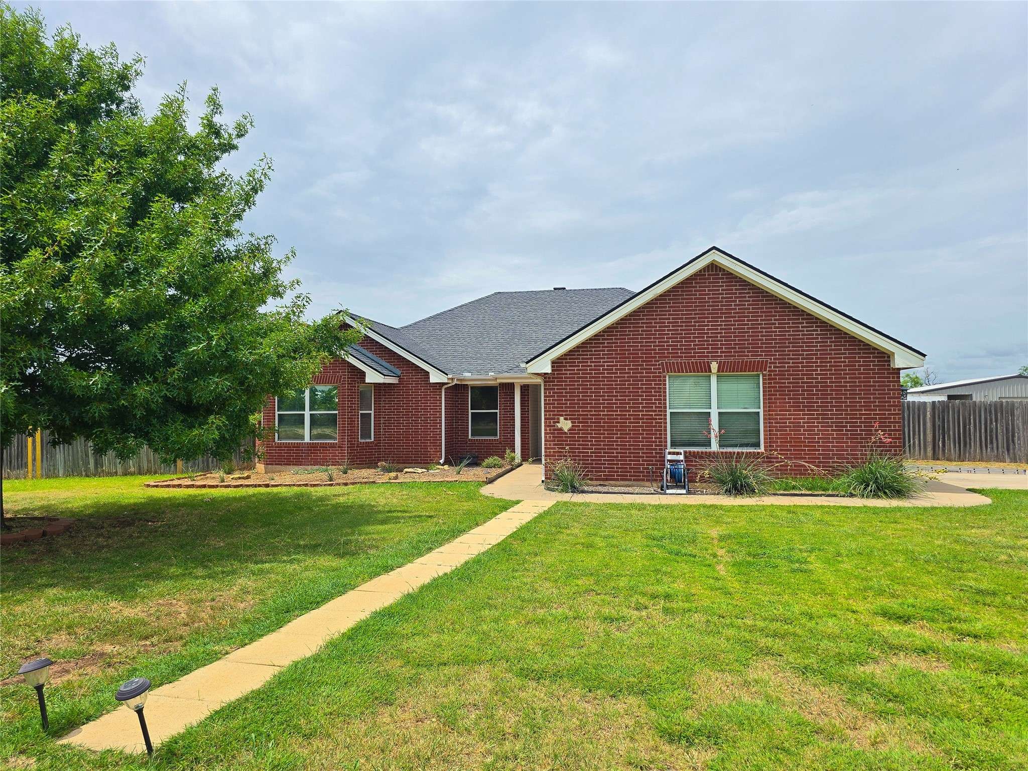 166 Sanford LN, Abilene, TX 79602