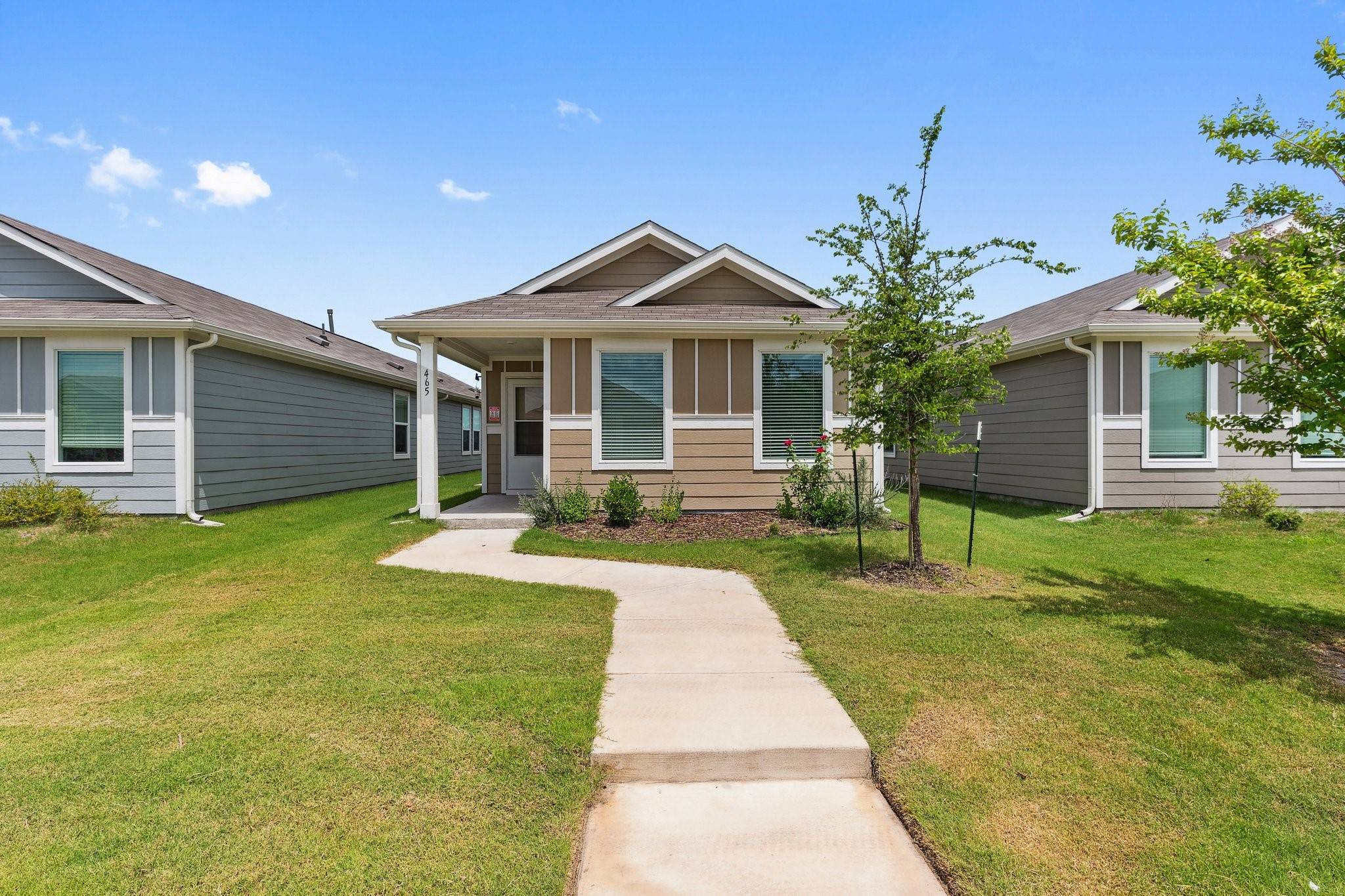 465 Corsair WAY, Ferris, TX 75125