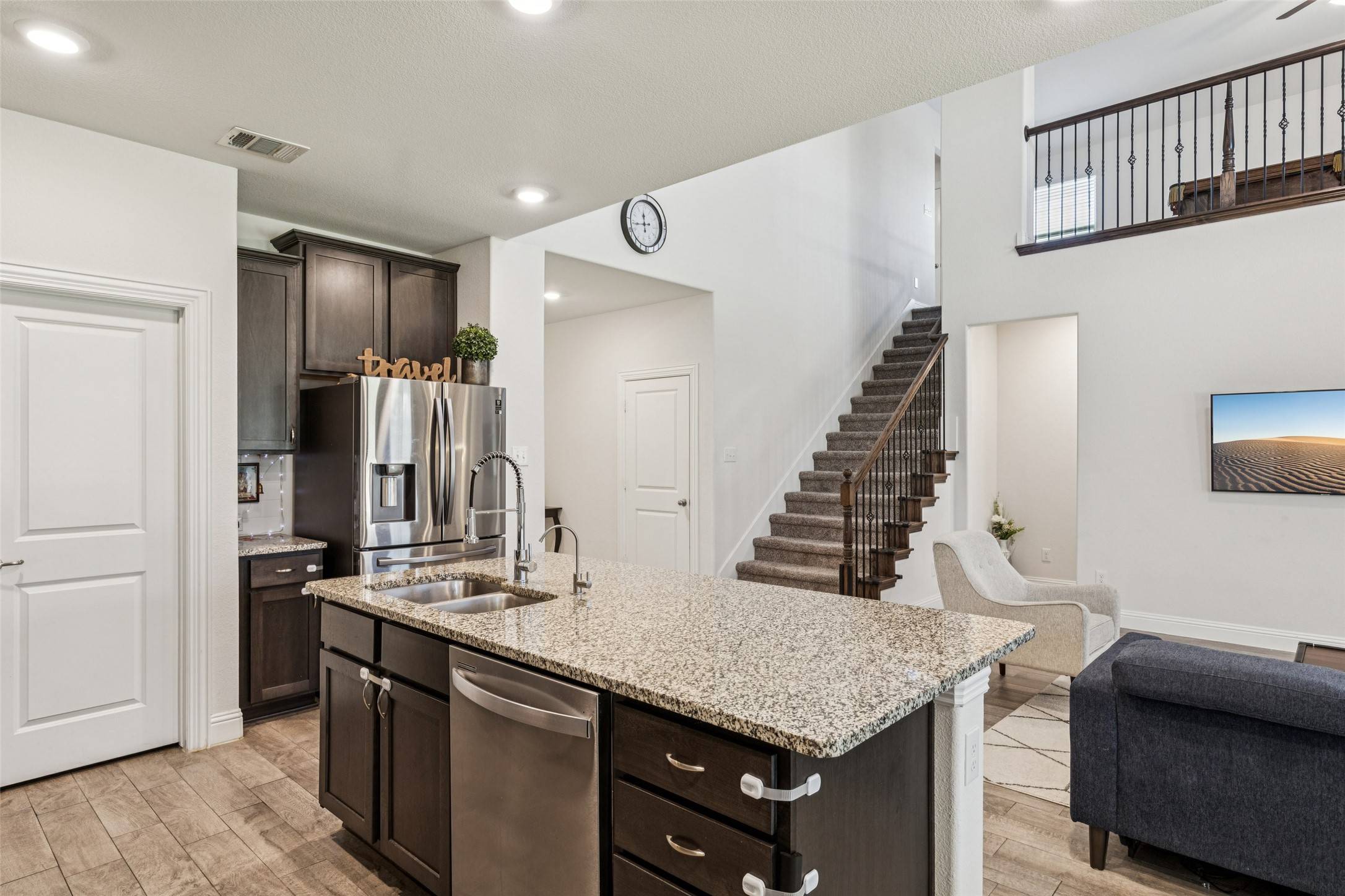 2913 Cerro Ranch RD, Aubrey, TX 76227