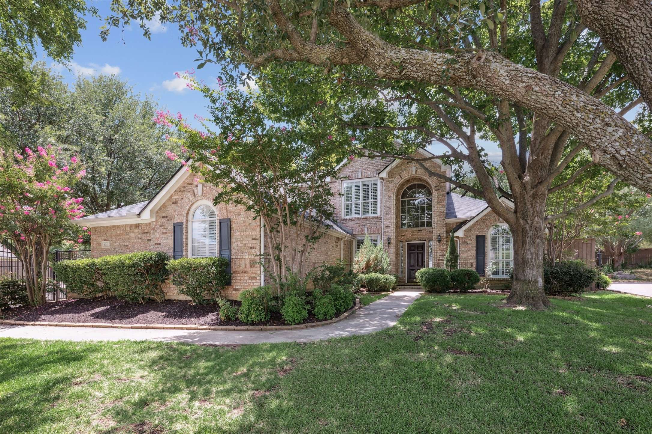 614 Heatherglen DR, Southlake, TX 76092