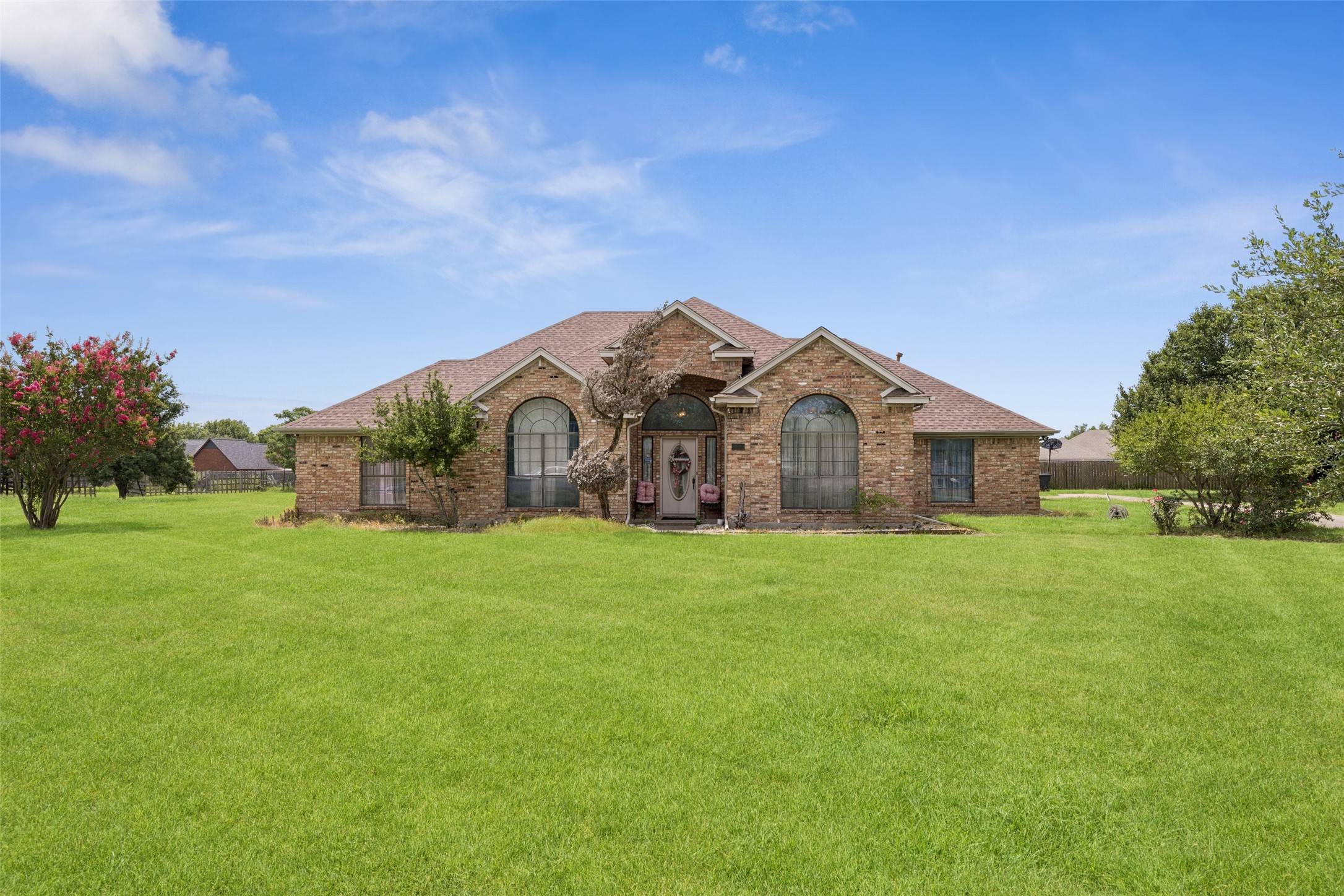 508 Hickory CIR, Red Oak, TX 75154