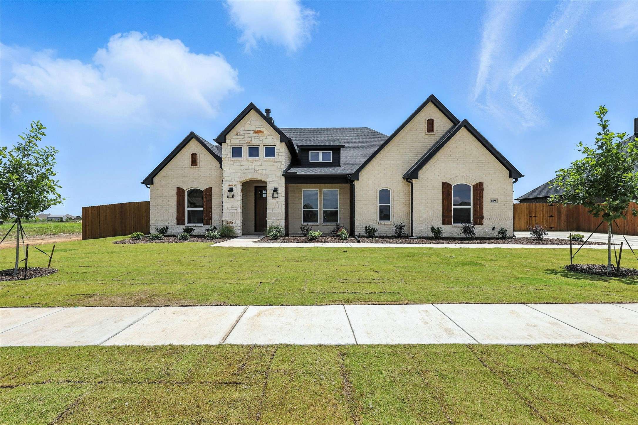 Godley, TX 76044,109 Prairie Wolf CT