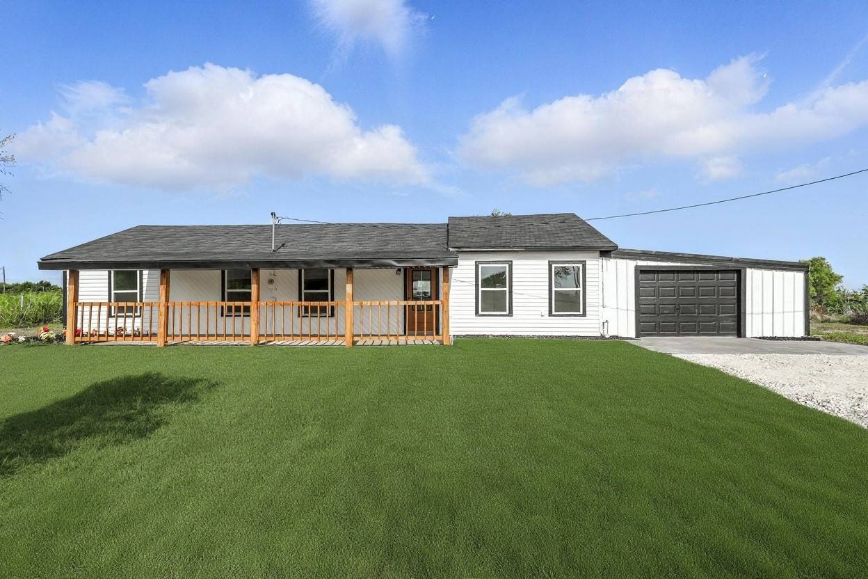 6013 County Road 912, Godley, TX 76044