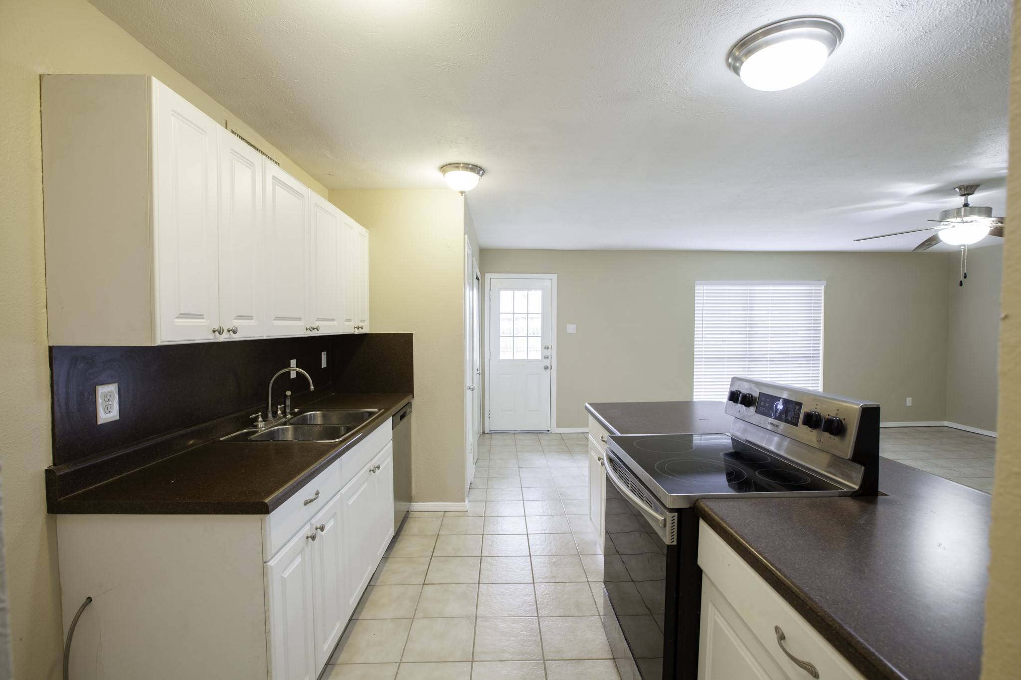The Colony, TX 75056,5308 Gates DR