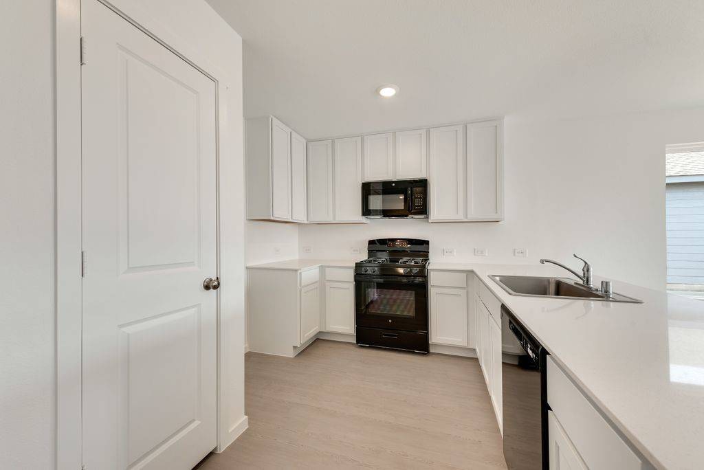 Crowley, TX 76036,1213 Pere David DR