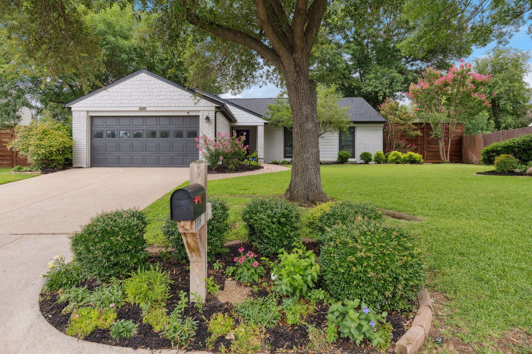 1114 Normandy DR, Grapevine, TX 76051