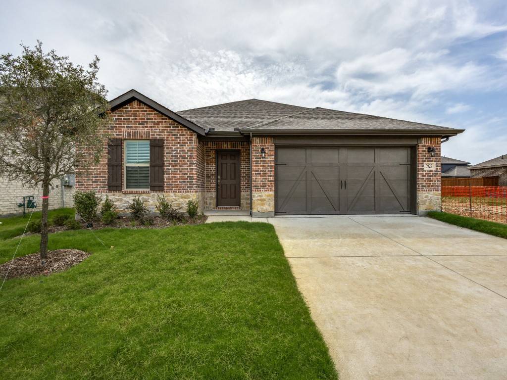 3925 Jasper LN, Celina, TX 75009