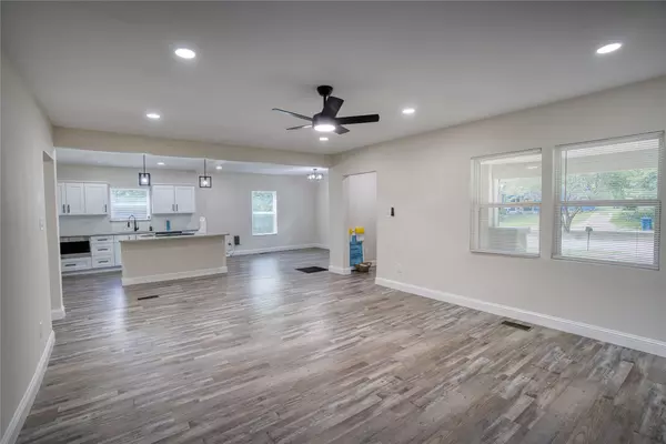 Denison, TX 75020,1408 W Main ST