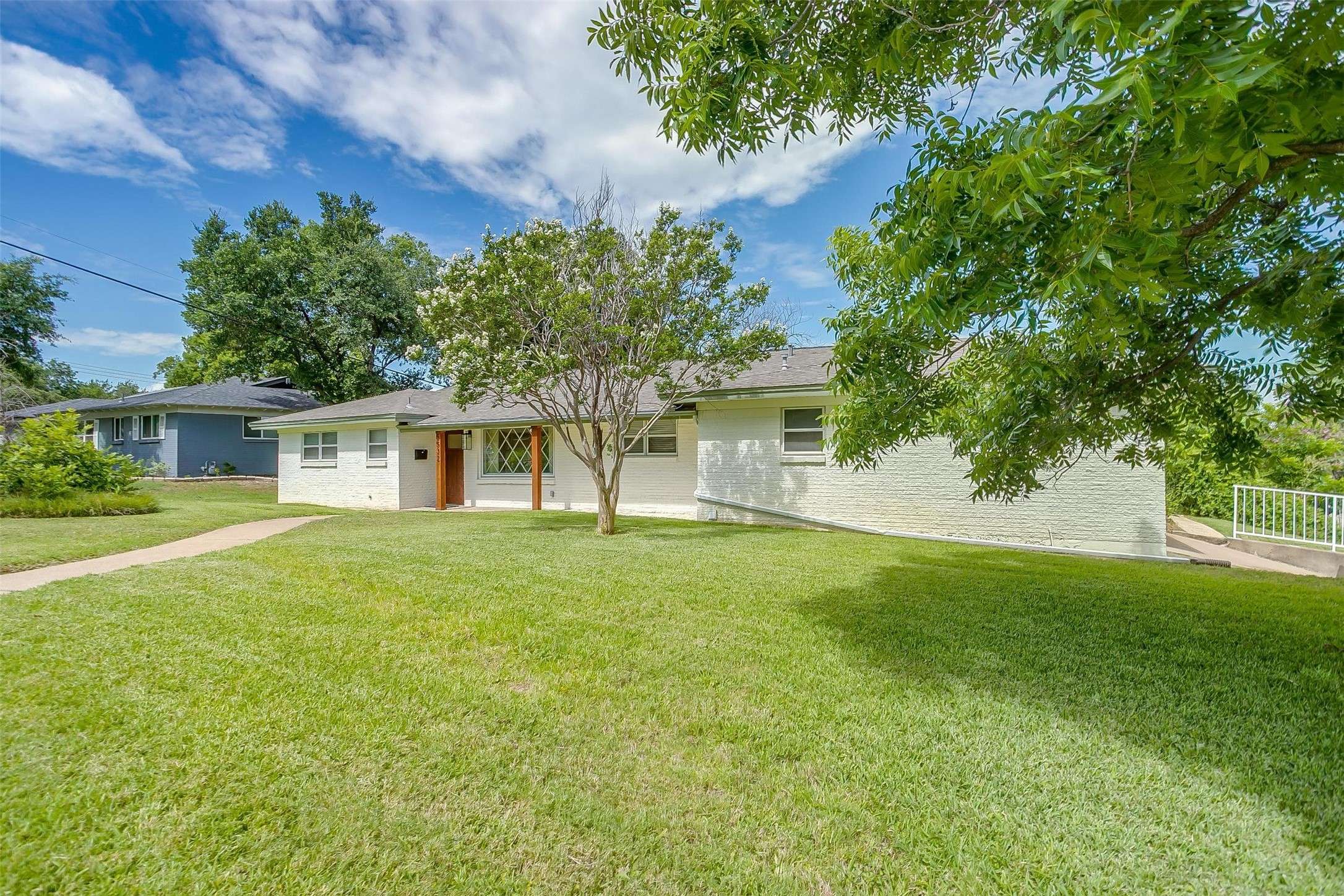 Fort Worth, TX 76133,5532 Wonder DR