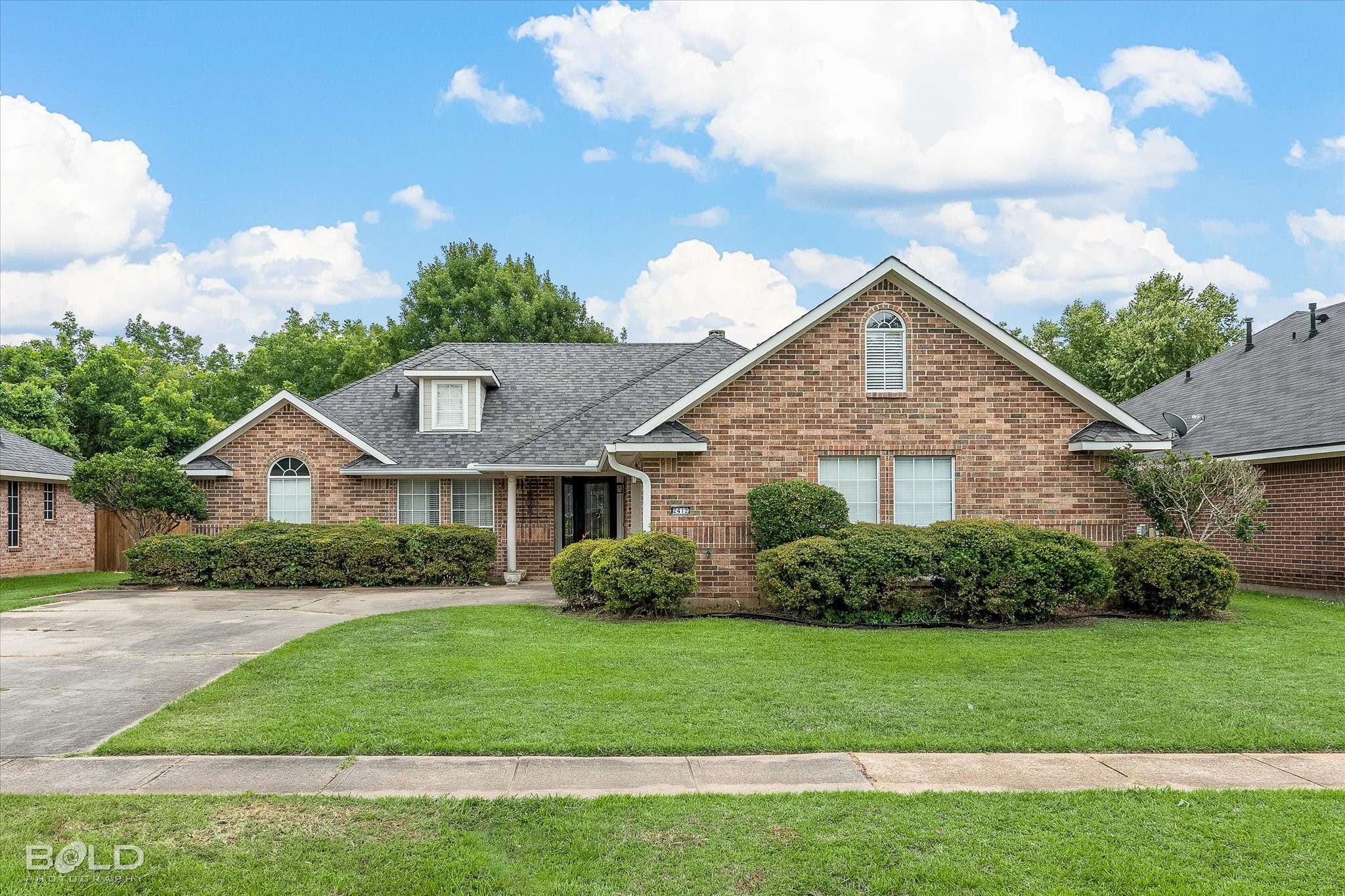 2412 Stockwell RD, Bossier City, LA 71111