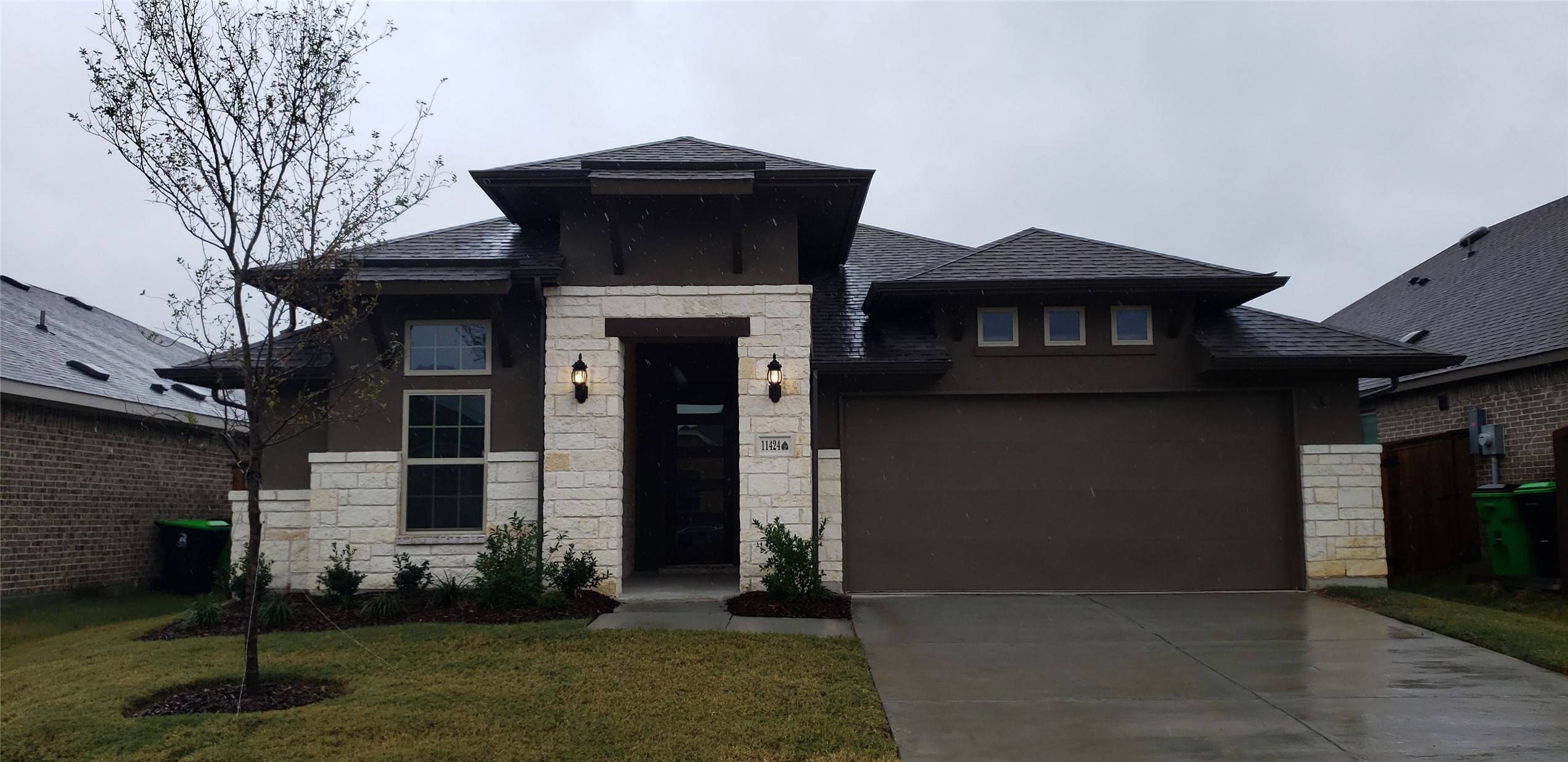 11424 White River, Aubrey, TX 76227