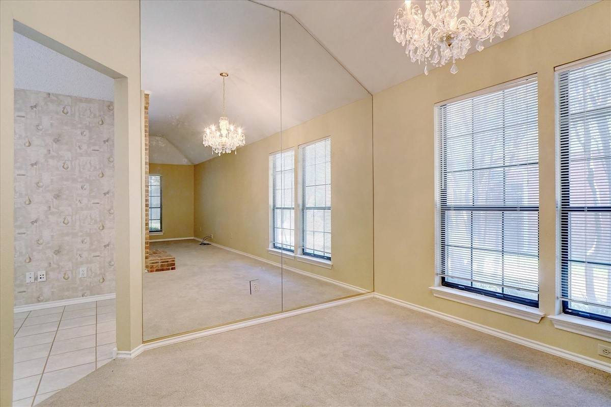 Grapevine, TX 76051,4137 Heartstone DR