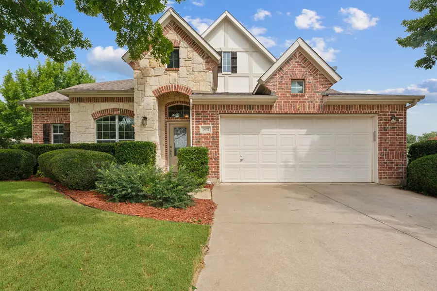 1837 Vintage DR, Corinth, TX 76210