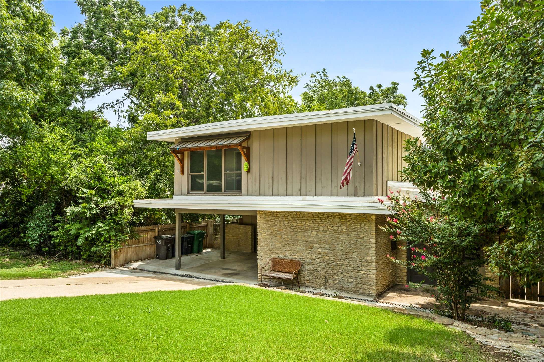 2733 Sandage AVE, Fort Worth, TX 76109