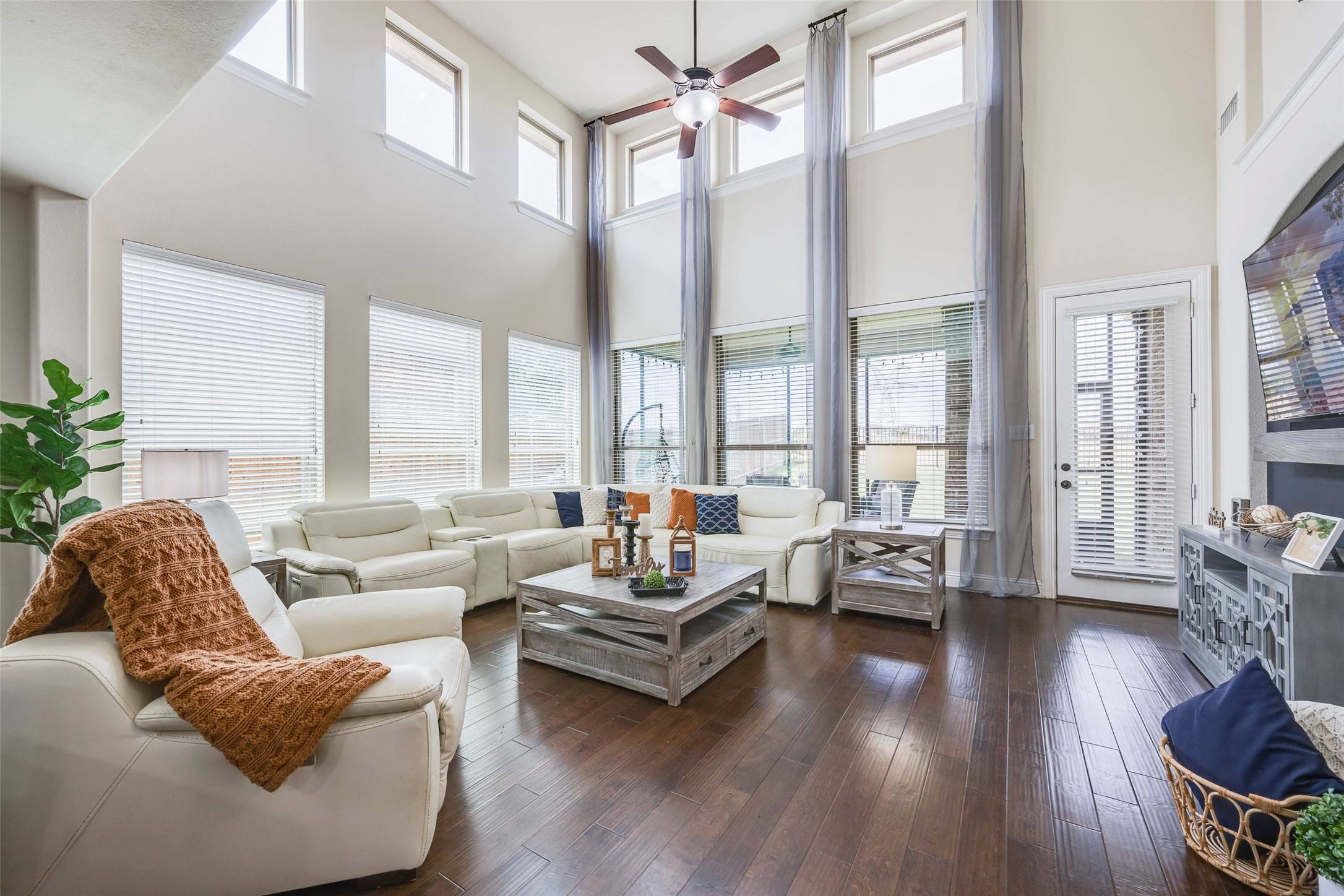 14901 Seventeen Lakes BLVD, Fort Worth, TX 76262