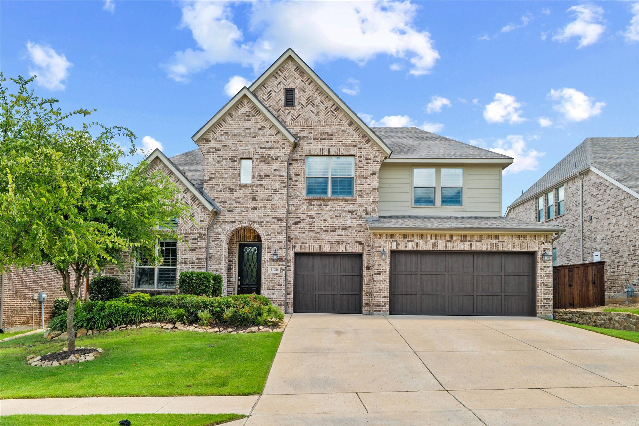 1120 Thornhill WAY, Roanoke, TX 76262