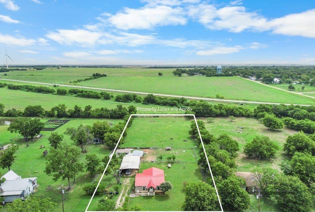 532 Calvery Eskew RD, Mart, TX 76664
