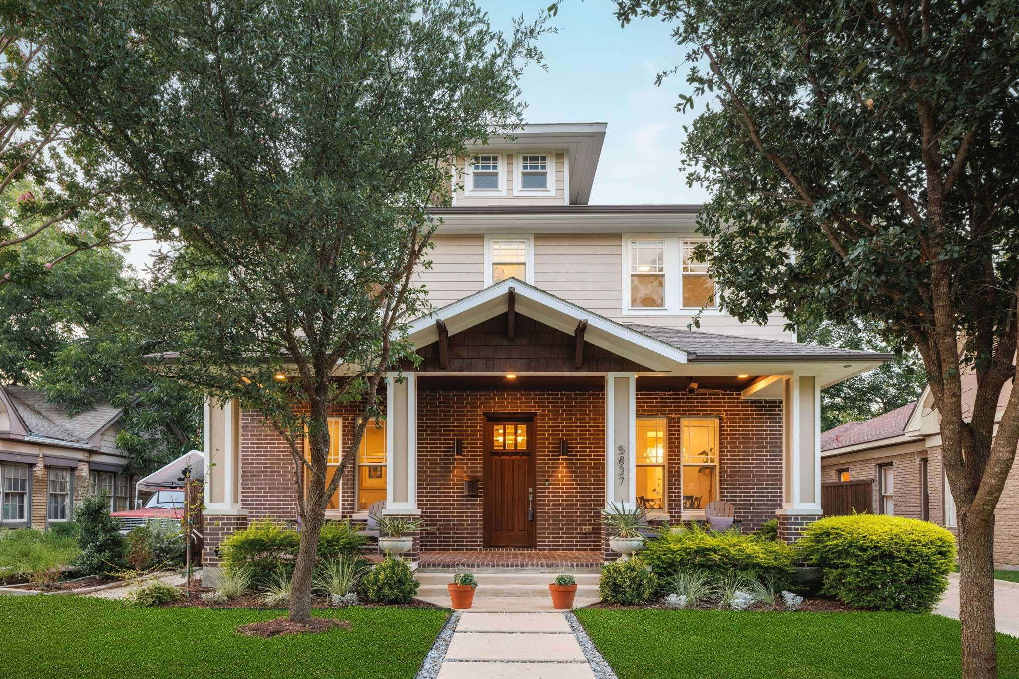 5837 Llano AVE, Dallas, TX 75206