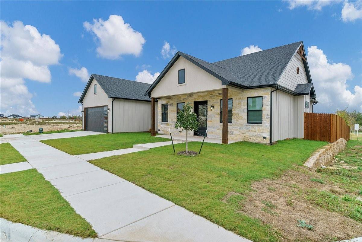 Godley, TX 76044,500 Highview CT
