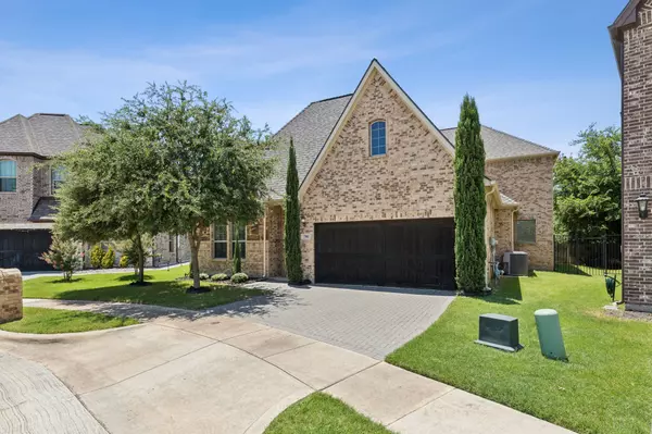 700 Brookstone CT, Keller, TX 76248