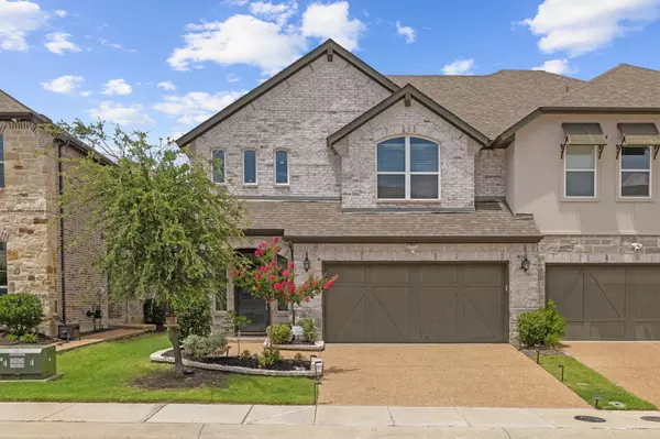 3909 Lucan LN, Lewisville, TX 75056