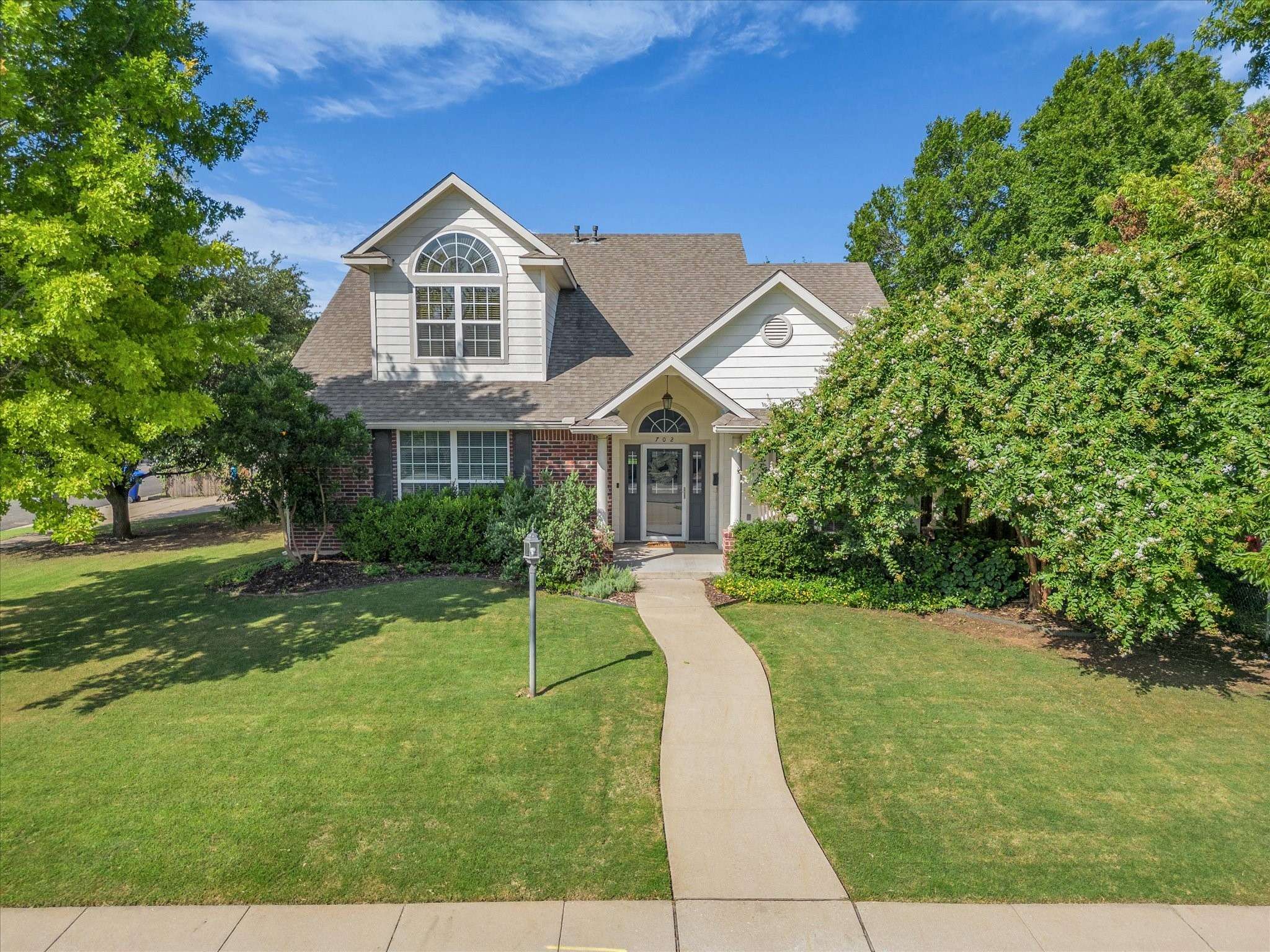 702 N 13th ST, Waco, TX 76707