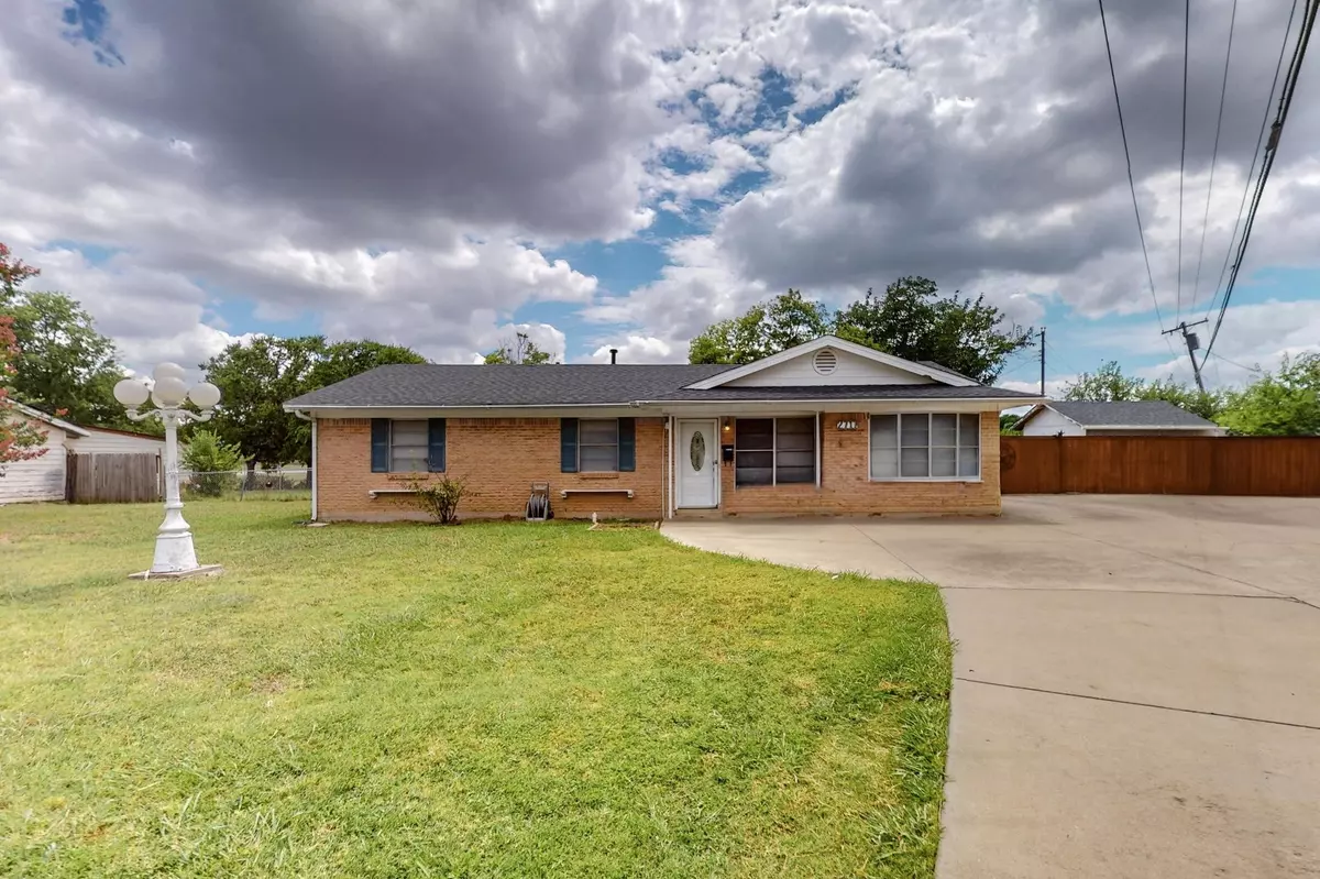 Irving, TX 75062,2717 W Rochelle RD