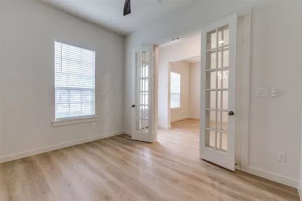 Allen, TX 75013,928 Marian DR