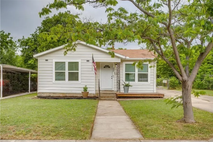 3637 Cheryl ST, Haltom City, TX 76117
