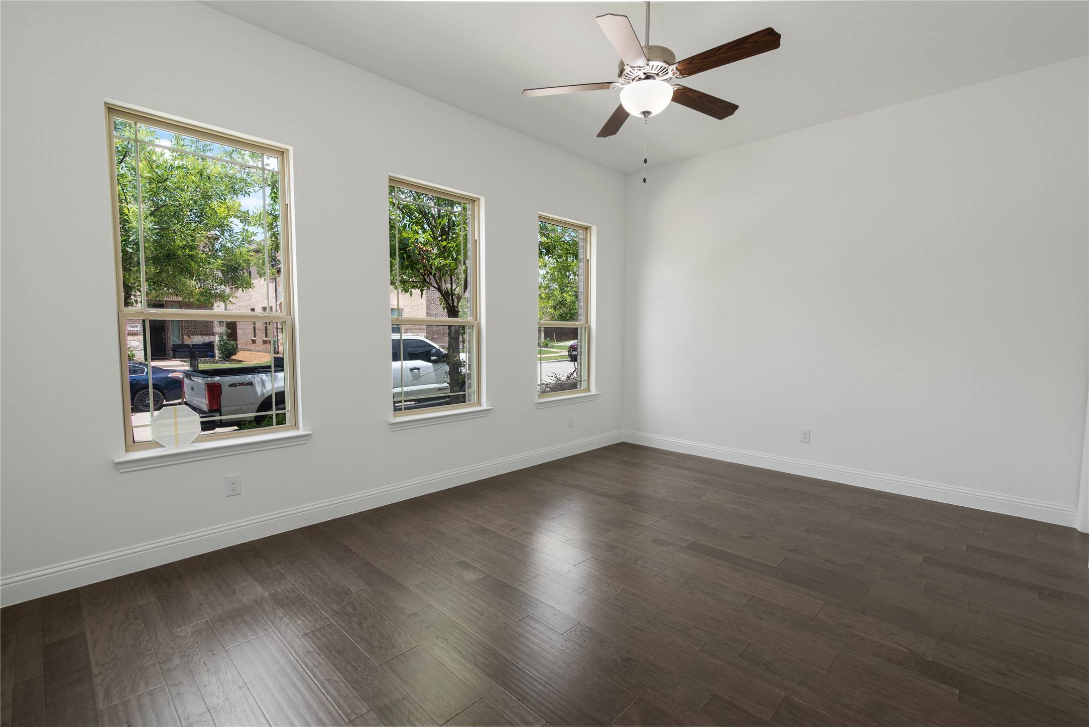 North Richland Hills, TX 76180,7632 Regal LN